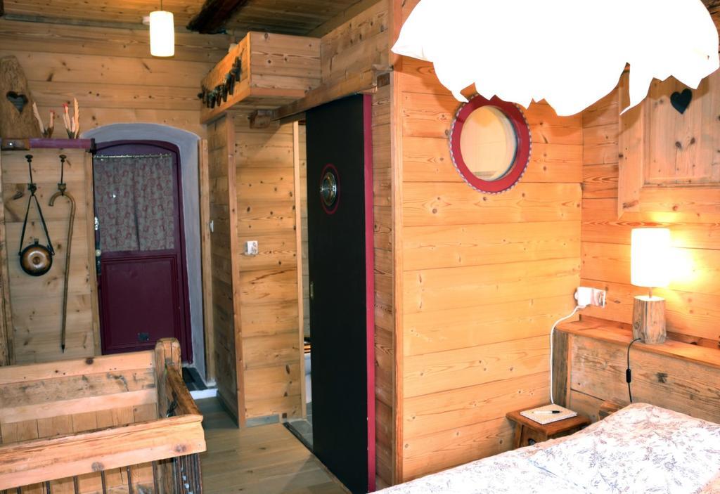 Chalet Bois D'Antan Bed and Breakfast Sainte-Foy-Tarentaise Εξωτερικό φωτογραφία