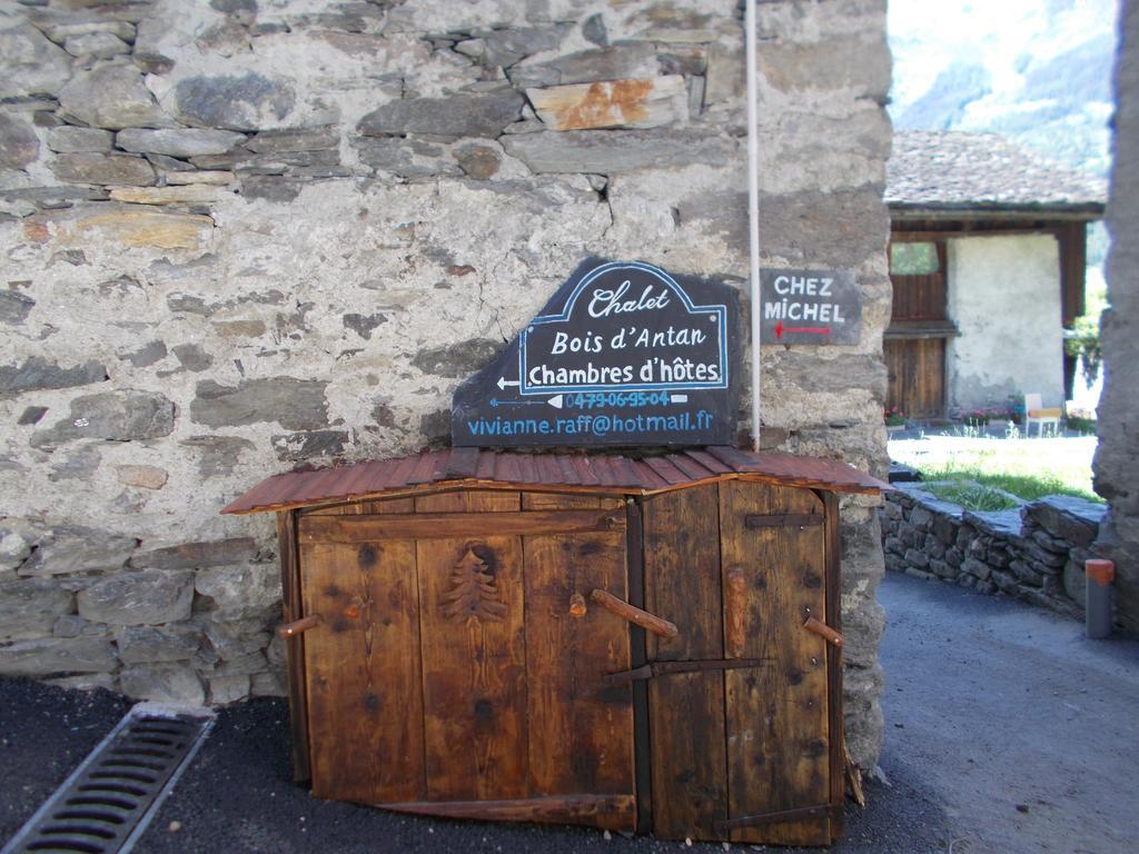 Chalet Bois D'Antan Bed and Breakfast Sainte-Foy-Tarentaise Εξωτερικό φωτογραφία